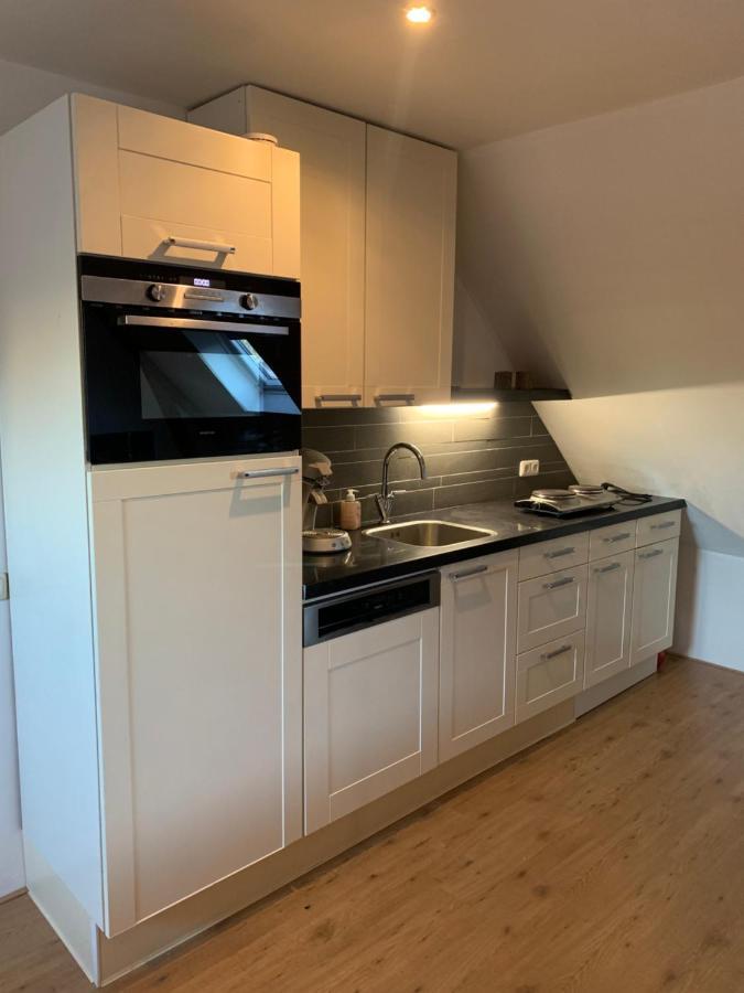 De Oude Hooizolder Apartment Ulrum Exterior photo
